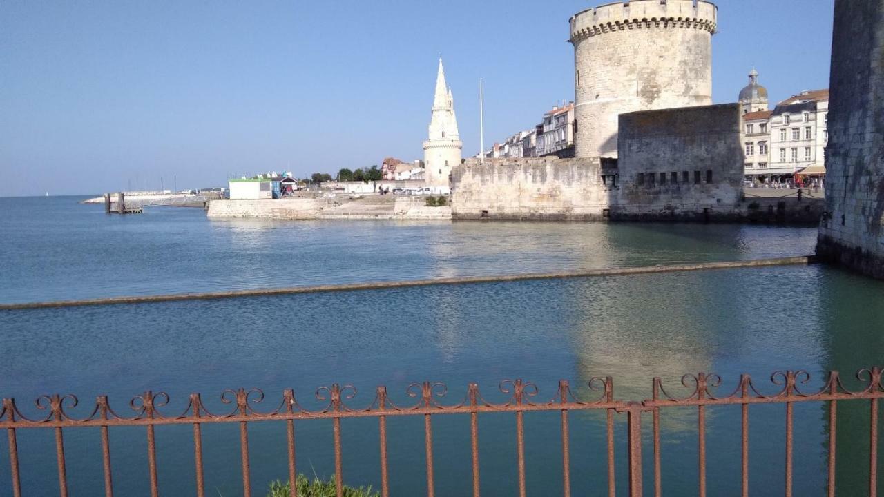 Appartamento Sur Le Vieux Port, Centre De La Rochelle La Rochelle  Esterno foto